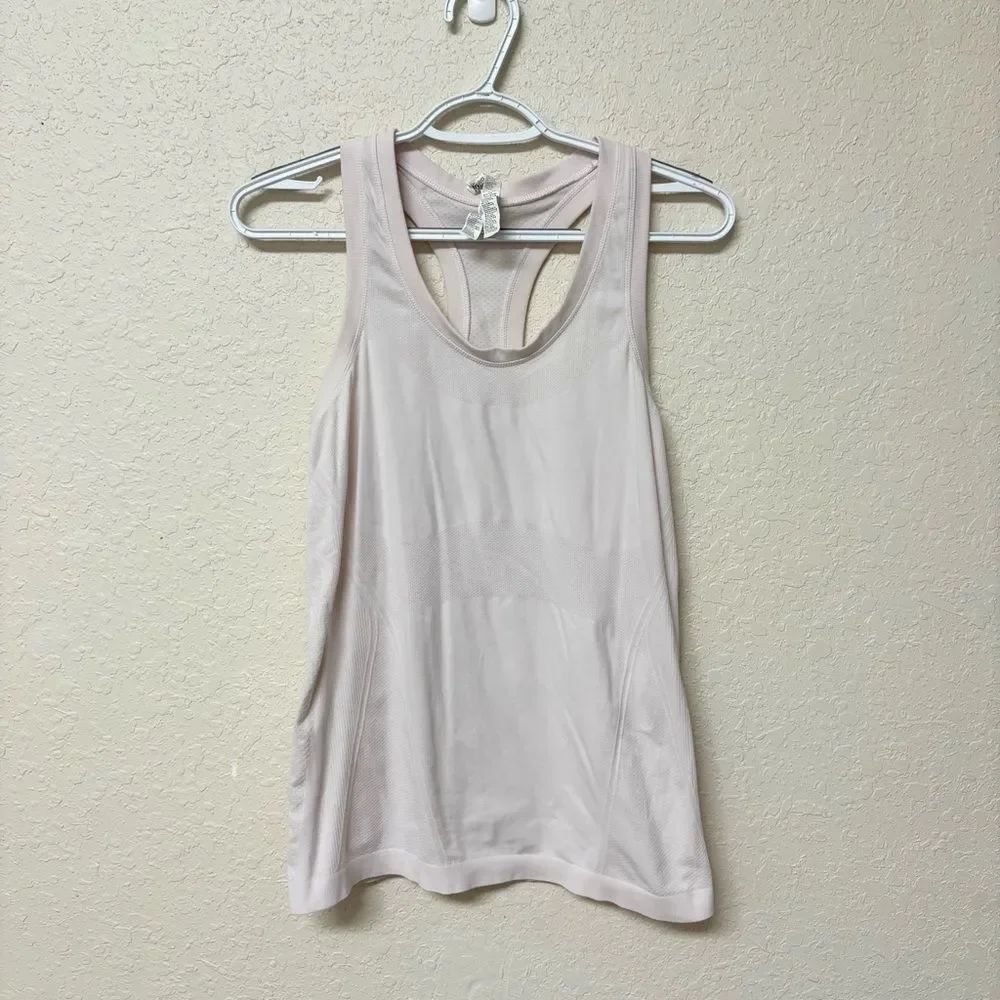 Athleta MomentumâSeamless Racerback Tank Top Pink Size M